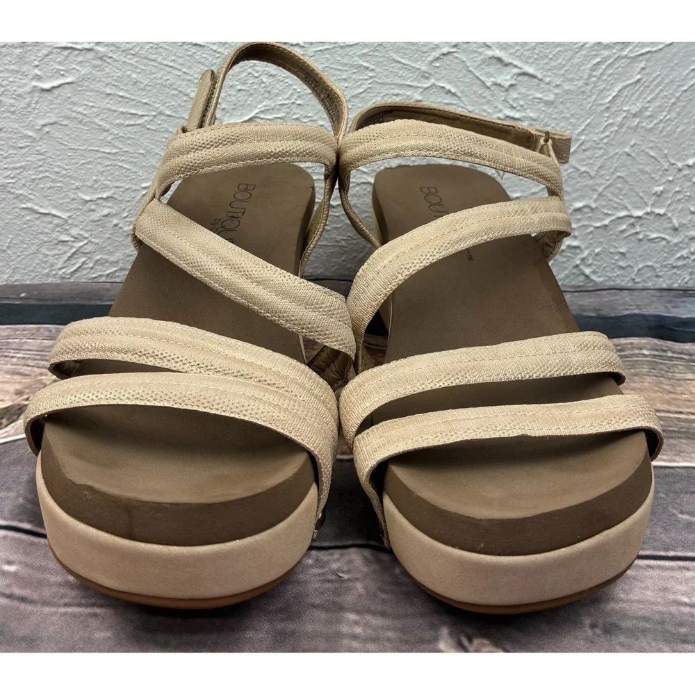 Boutique by Corkys Lifeguard Sandals Womens 11 Beige Cream Strappy Comfort Shoes